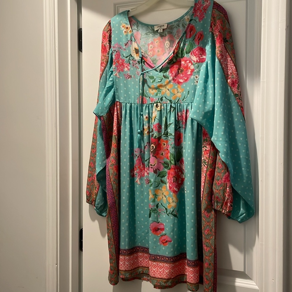 Umgee Dress Tunic Women Size M Floral Red Aqua BohoStyle Vibrant Color Block Cut